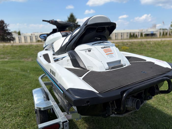 2018 Yamaha FX Cruiser HO 1800 Photo 6 of 11