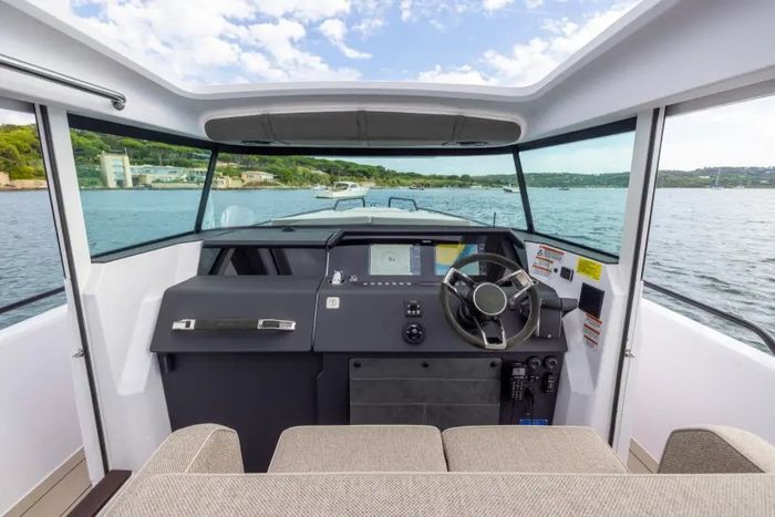 2027 Axopar 37 XC Cross Cabin -  Brabus Photo 3 of 11