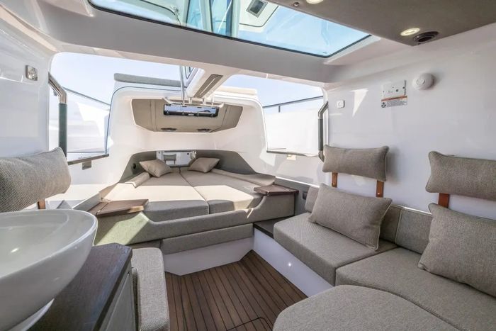 2027 Axopar 37 XC Cross Cabin -  Brabus Photo 8 of 11