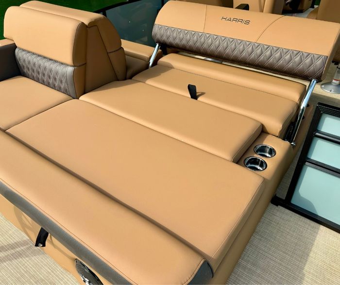 2027 Harris 210 Cruiser Photo 11 of 13