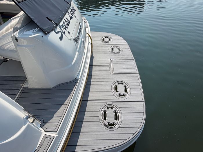 2001 Sea Ray 380 Sundancer Photo 4 of 59
