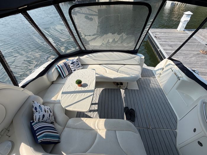 2001 Sea Ray 380 Sundancer Photo 26 of 59