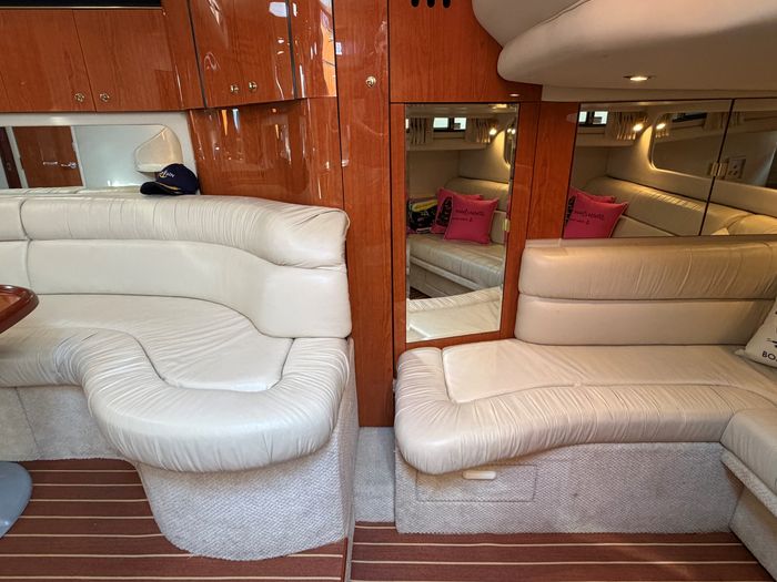 2001 Sea Ray 380 Sundancer Photo 33 of 59