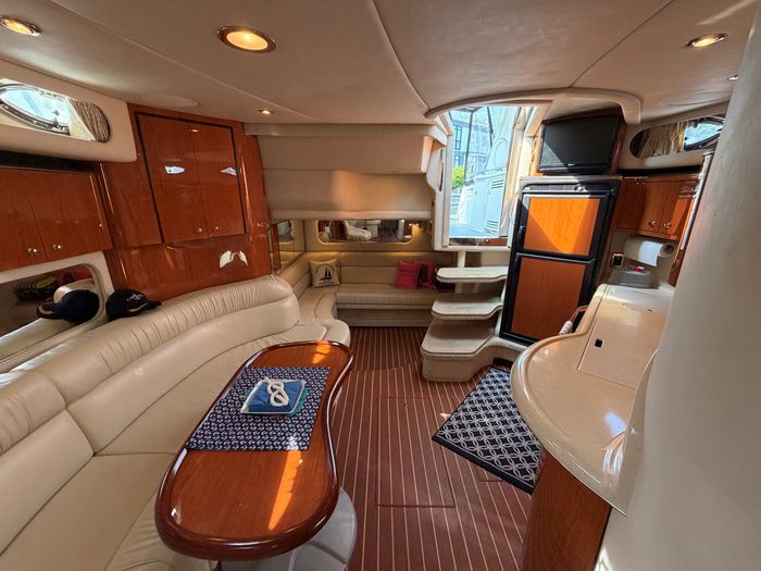 2001 Sea Ray 380 Sundancer Photo 36 of 59
