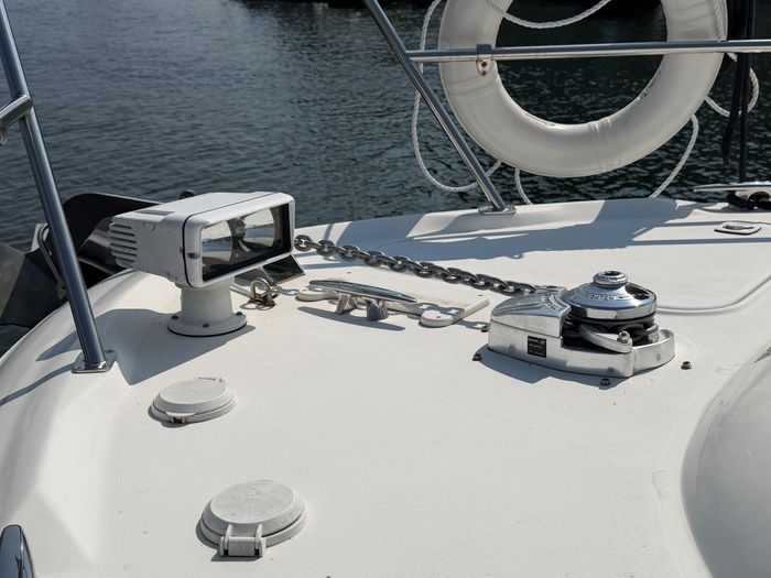 2001 Sea Ray 380 Sundancer Photo 51 of 59