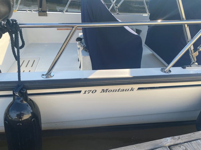 2012 Boston Whaler 170 Montauk Photo 7 of 13