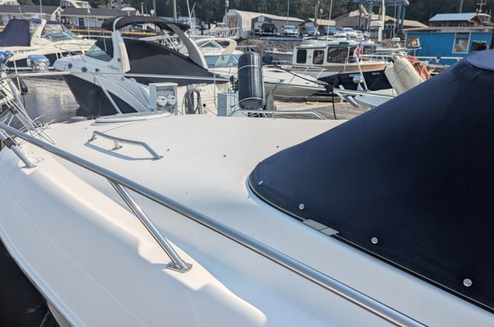 2010 Larson Cabrio 274 Photo 6 of 18