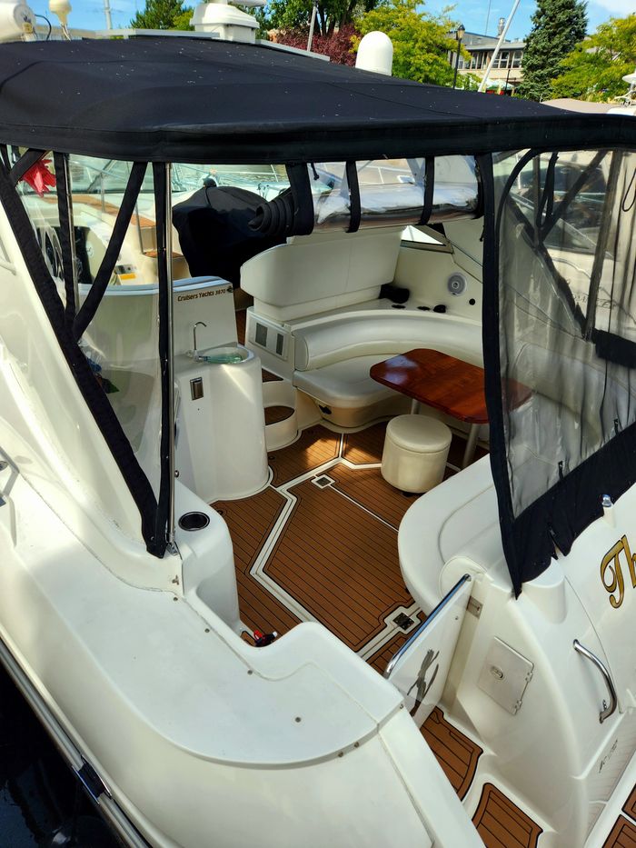 1999 Cruisers Yachts 3870 Esprit Photo 4 sur 28