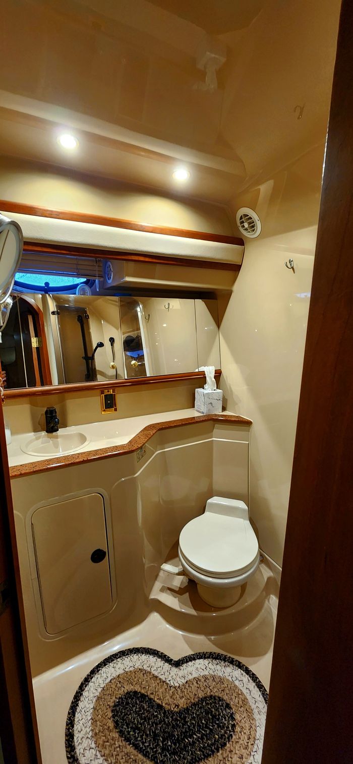 1999 Cruisers Yachts 3870 Esprit Photo 20 sur 28
