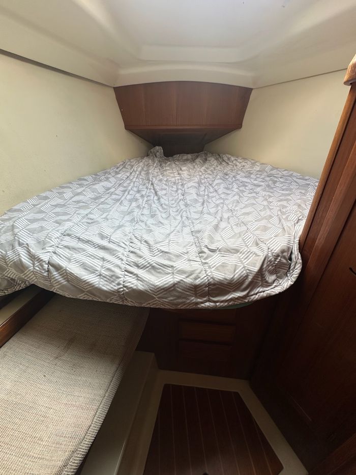 1993 Hunter Legend 43 Photo 11 of 42