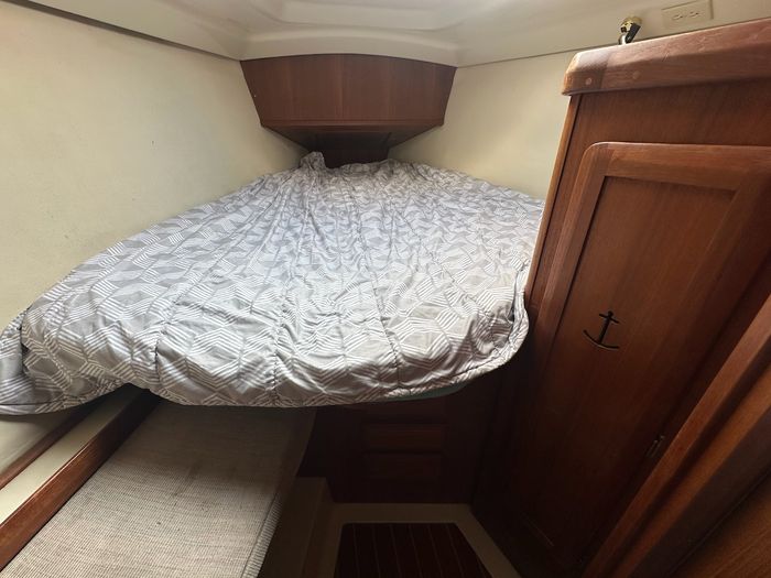 1993 Hunter Legend 43 Photo 12 of 42