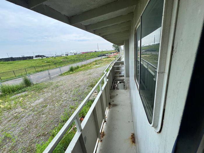 2001 Borealis 84' Custom Photo 39 of 49