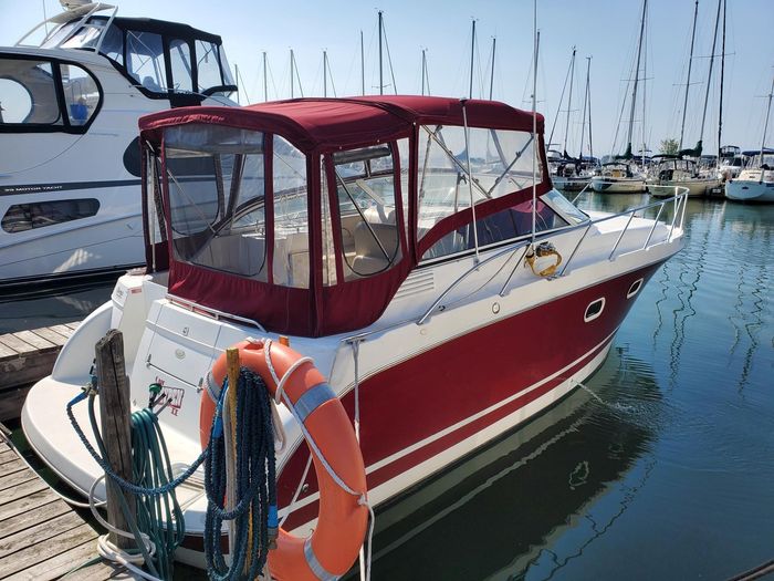 1999 Chris-Craft 300 Express Anniversary Edition Photo 2 sur 9