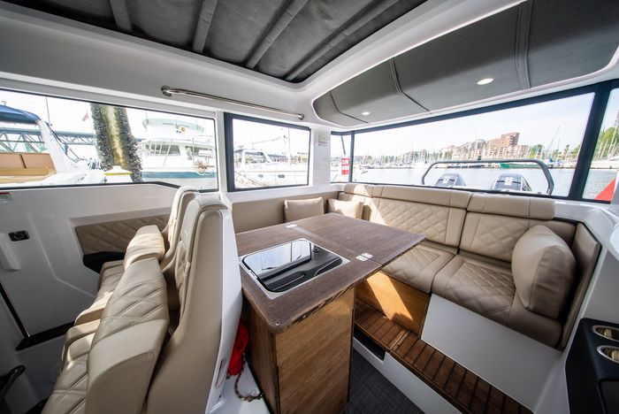 2022 Axopar 37 XC Cross Cabin Photo 29 of 41