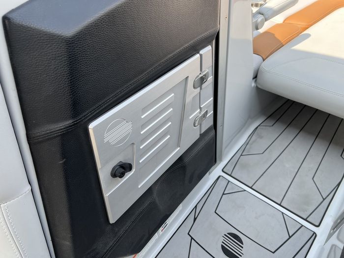 2019 Malibu M235 Photo 20 of 40