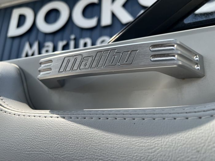 2019 Malibu M235 Photo 32 of 40