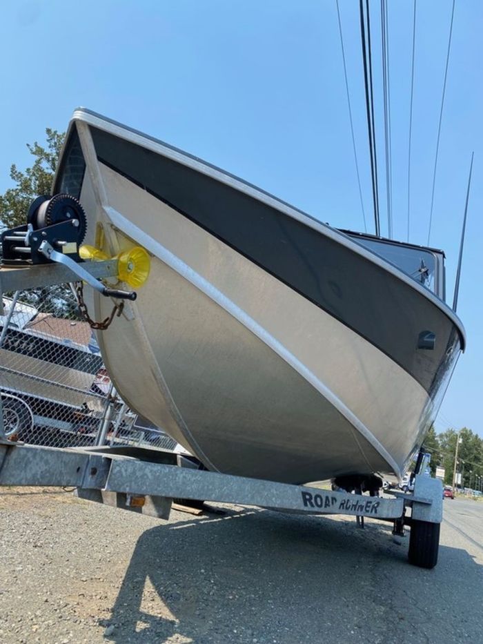 0 Duckworth 18 Navigator Sport Photo 14 of 17