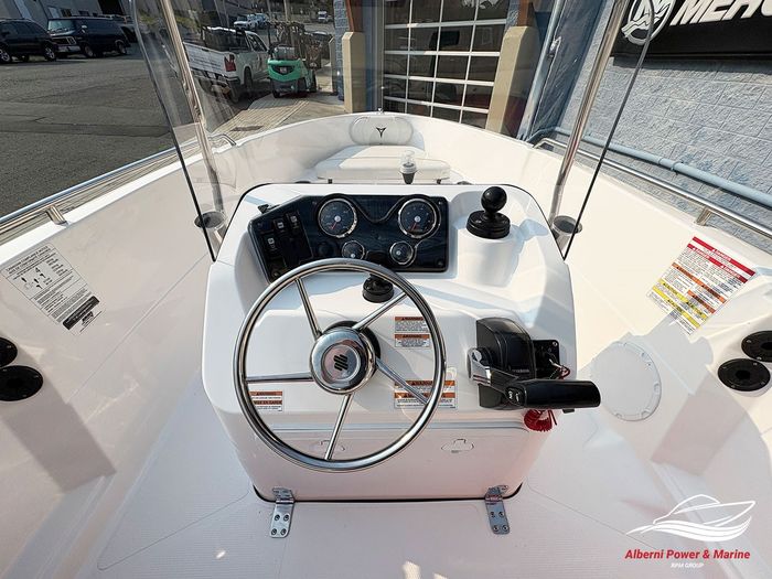 2021 Campion Explorer EX-16 Center Console Photo 17 of 25