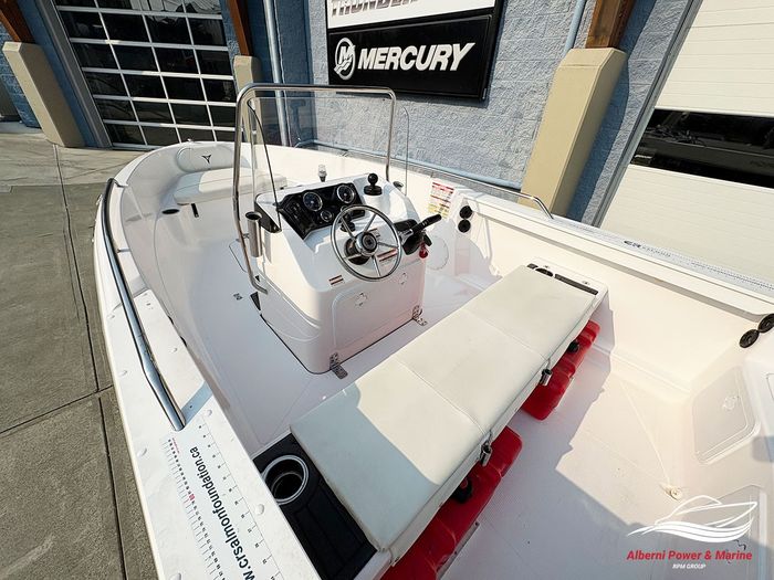 2021 Campion Explorer EX-16 Center Console Photo 21 of 25