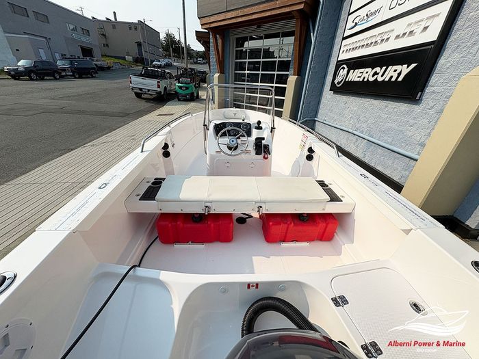 2021 Campion Explorer EX-16 Center Console Photo 22 of 25
