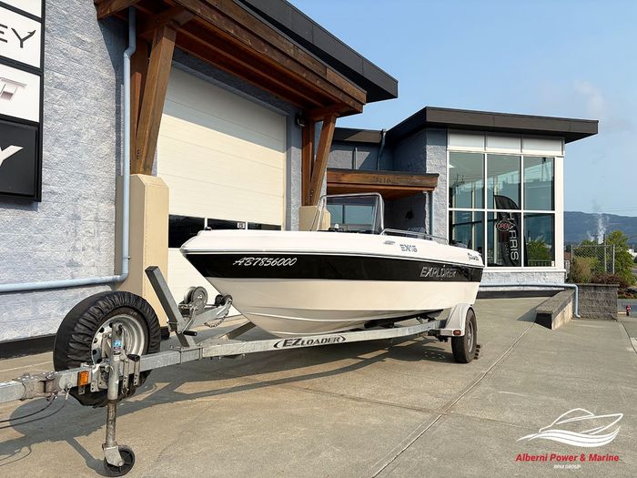 2021 Campion Explorer EX-16 Center Console Photo 3 of 25