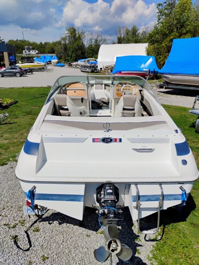 1998 Cobalt 220/BR Photo 8 of 11