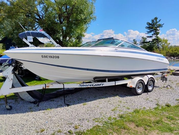 1998 Cobalt 220/BR Photo 5 of 11
