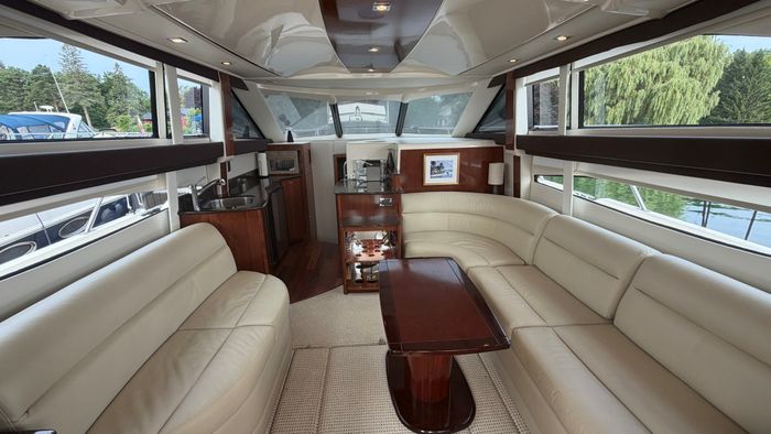 2009 Meridian 341 SB Photo 21 of 40