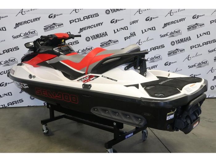 2011 Sea-Doo WAKE 215 Photo 3 of 12