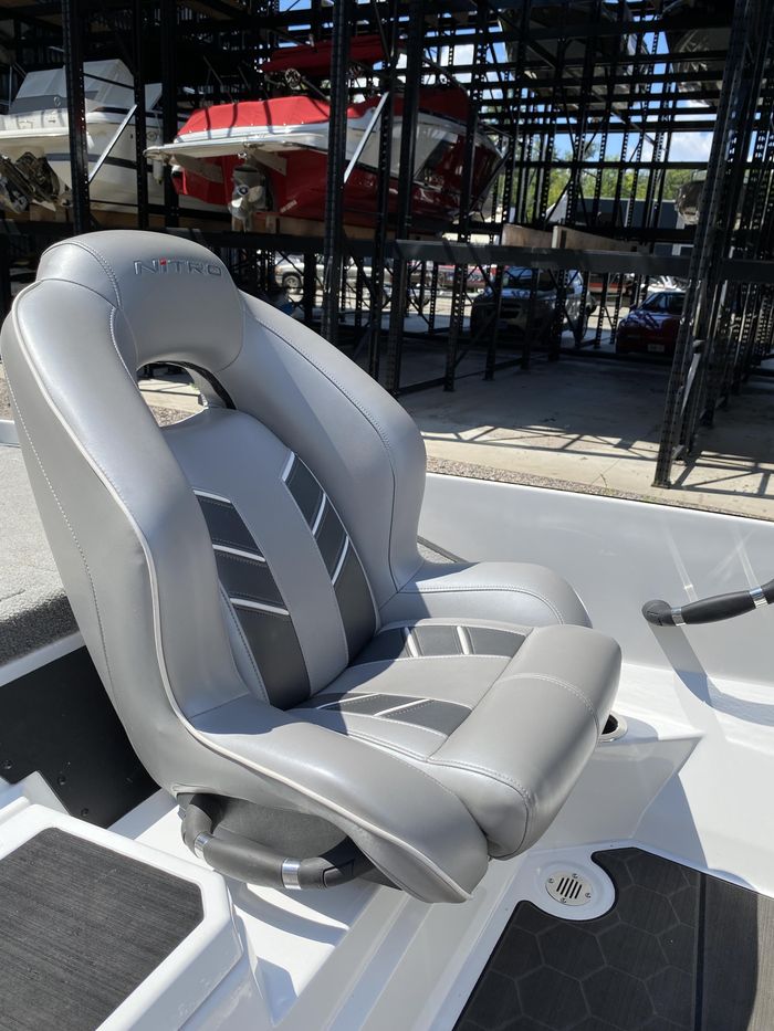 2023 Nitro Z19 Photo 26 of 32