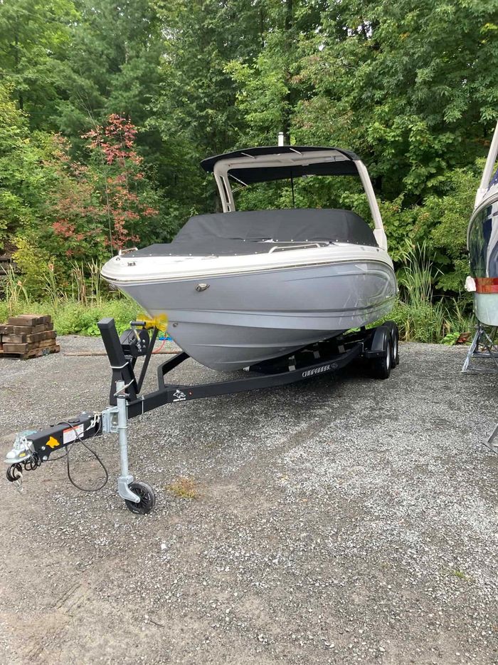 2021 Chaparral 23 SSI OB Photo 4 of 4