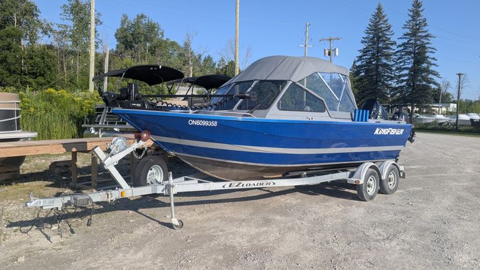 2018 KingFisher 2025 Discovery Photo 2 of 30