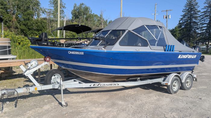 2018 KingFisher 2025 Discovery Photo 28 of 30