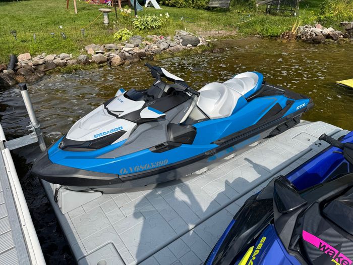 2020 Sea-Doo GTX 230 + Wake Pro 230 + 2 Trailers Photo 7 of 9