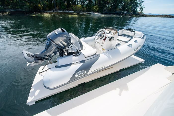 2019 Tiara C49 Photo 15 of 107