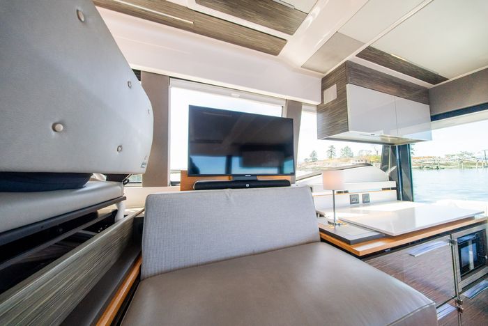 2019 Tiara C49 Photo 47 of 107