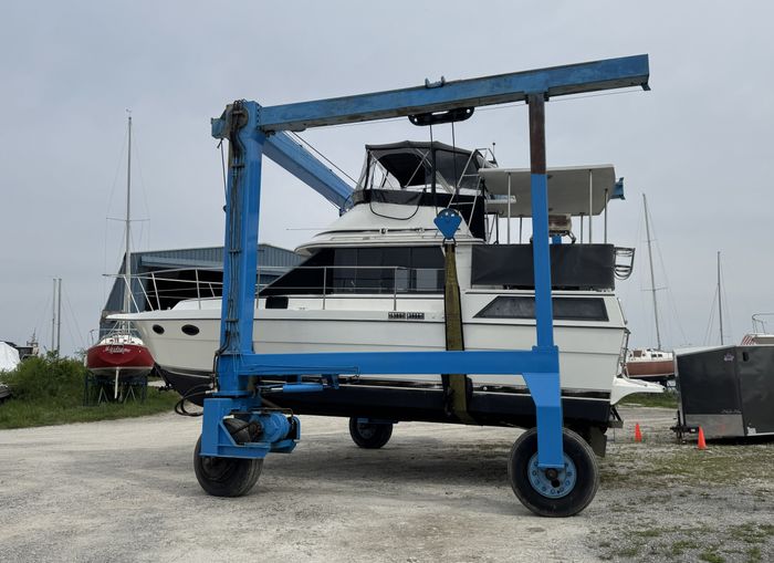 1988 Cooper Yacht Prowler 10M Sundeck Photo 2 of 20