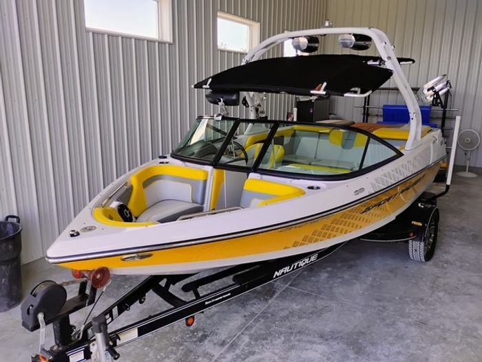 2012 Nautique Sport 200 Photo 4 of 13