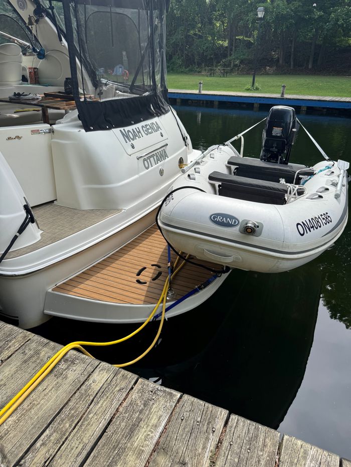 2000 Sea Ray 380 Sundancer Photo 4 of 16