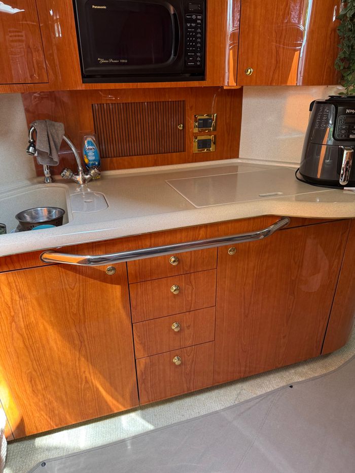 2000 Sea Ray 380 Sundancer Photo 8 of 16