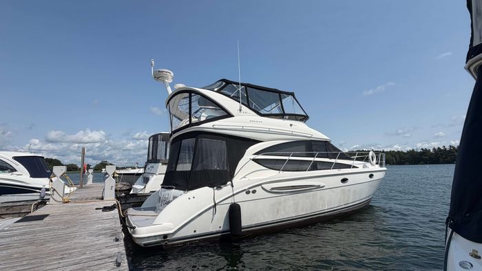 2008 Meridian 391 SB Photo 2 of 33