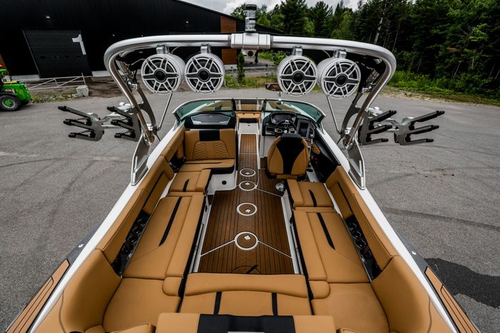2021 Mastercraft X24 Photo 20 sur 42