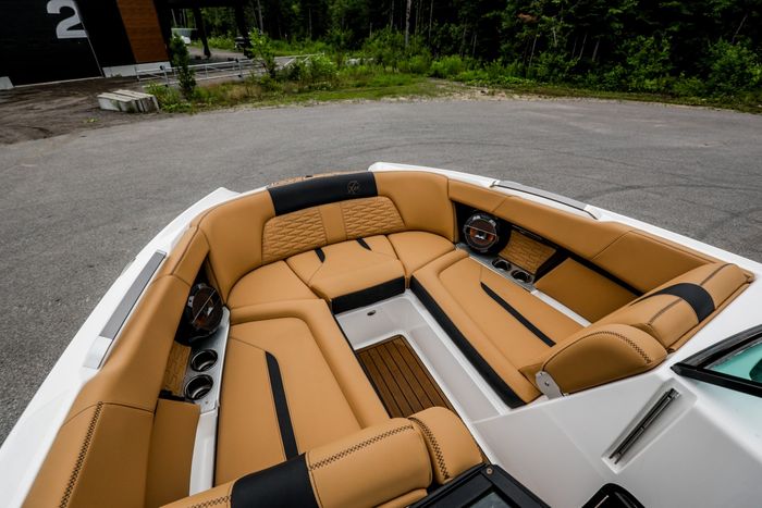 2021 Mastercraft X24 Photo 38 sur 42