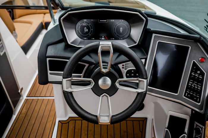 2021 Mastercraft X24 Photo 32 sur 42