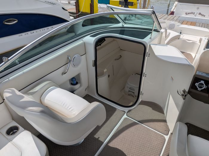 2012 Sea Ray 260 Sundeck Photo 23 of 68