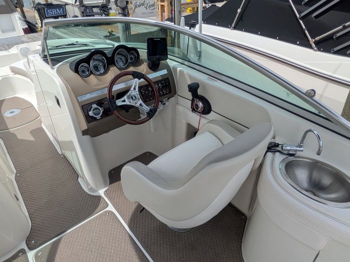 2012 Sea Ray 260 Sundeck Photo 27 of 68