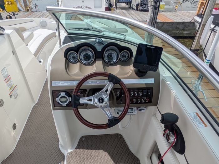 2012 Sea Ray 260 Sundeck Photo 28 of 68