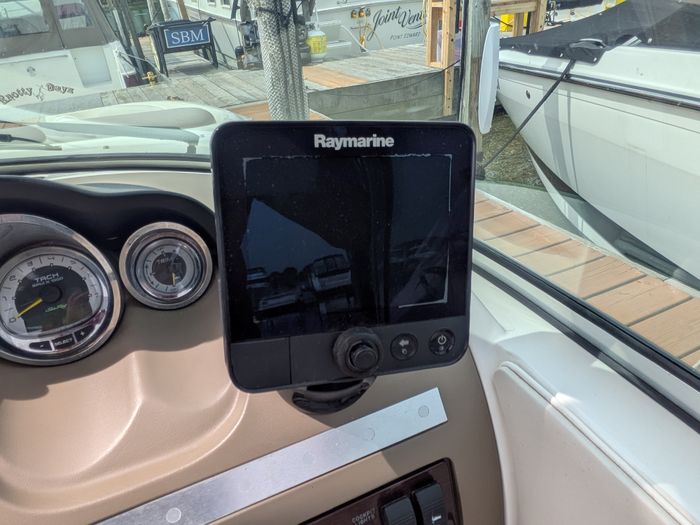 2012 Sea Ray 260 Sundeck Photo 31 of 68