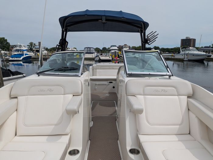 2012 Sea Ray 260 Sundeck Photo 66 of 68