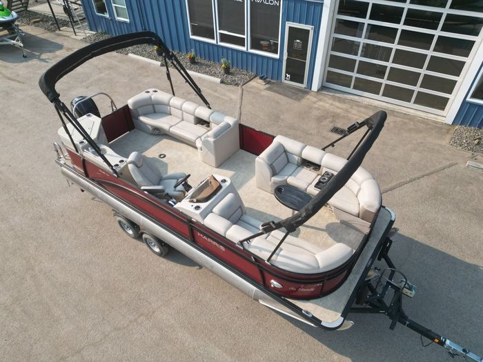 2017 Harris 220 Cruiser Photo 4 of 36